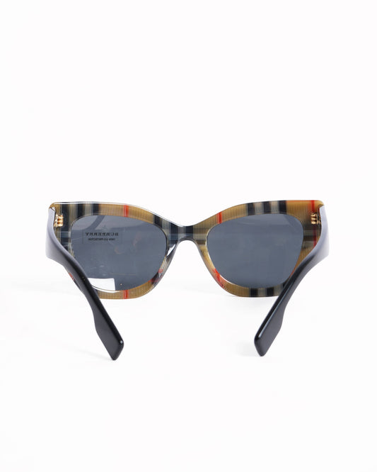 Burberry Square Women's Sunglasses In Black