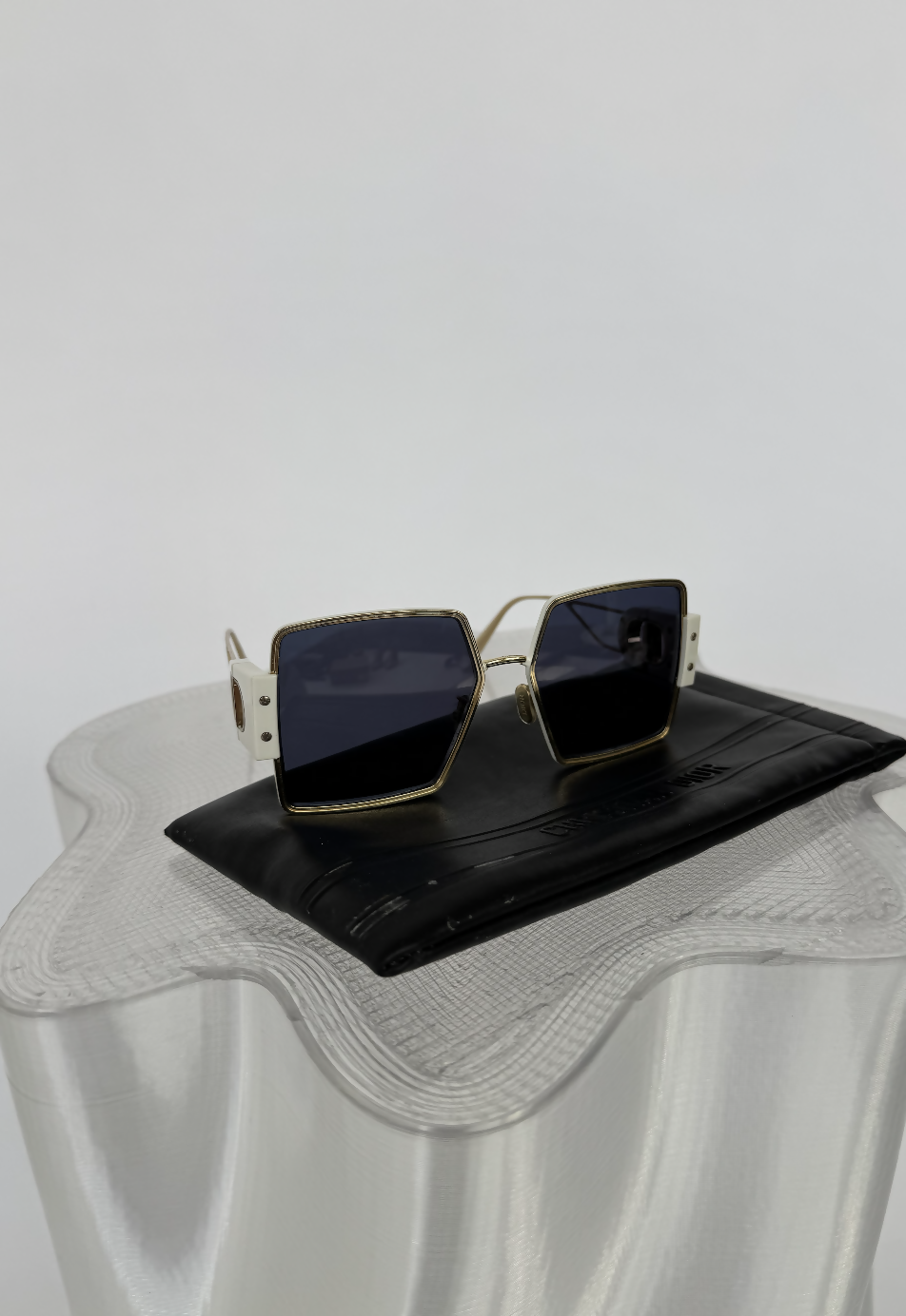 Dior 30 Montaigne Sunglasses