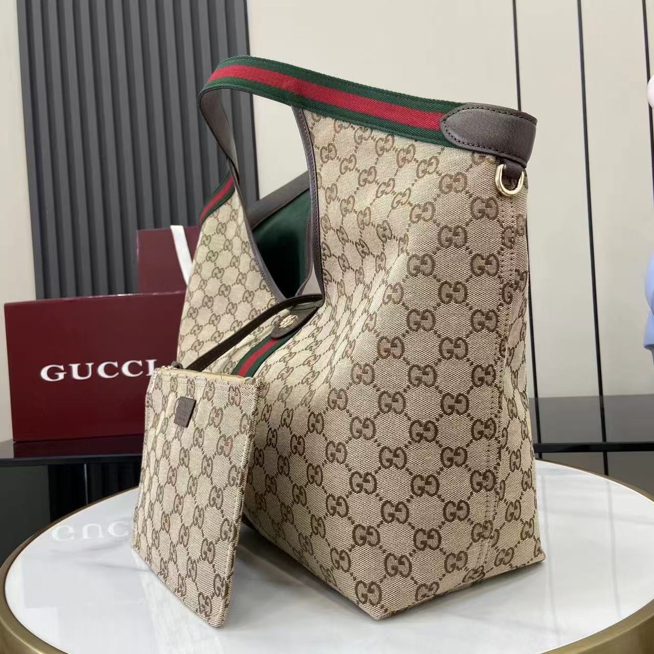 GUCCI GIGLIO TOTE BAG 60 IN BEIGE AND GREEN CANVAS Amelia