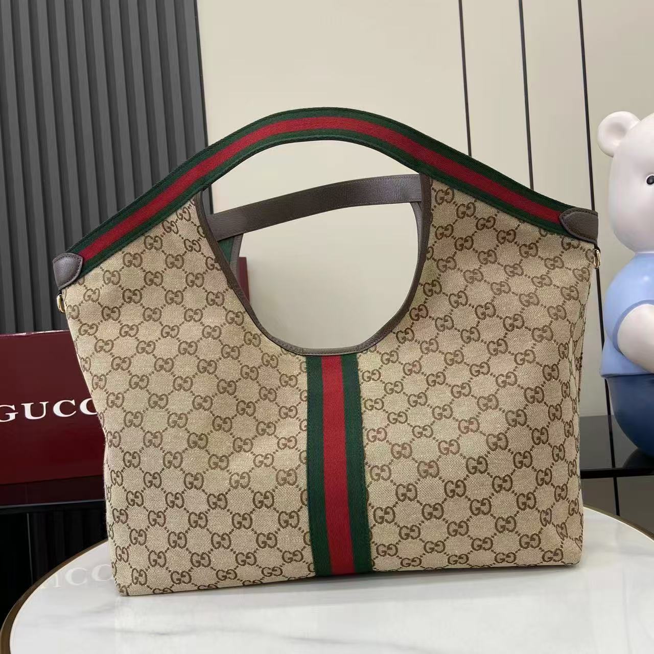 GUCCI GIGLIO TOTE BAG 60 IN BEIGE AND GREEN CANVAS Amelia Amelia