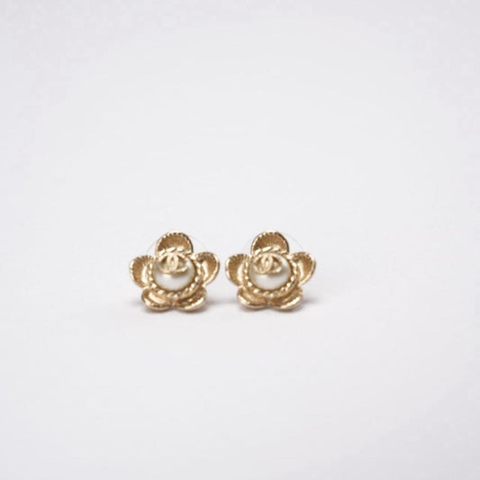 Chanel Pearl CC Flower Earrings Gold