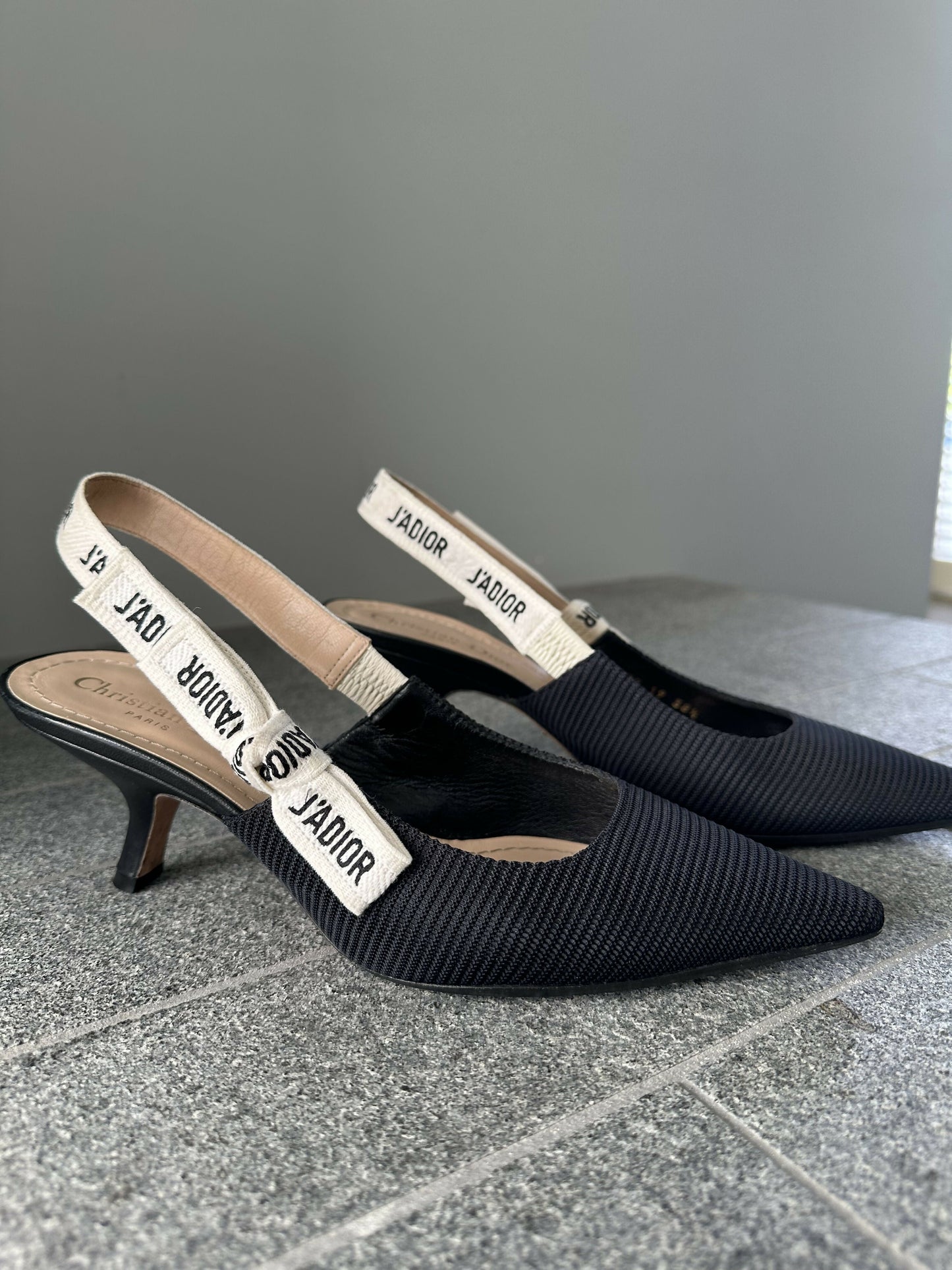 J’Adior Slingback Pump