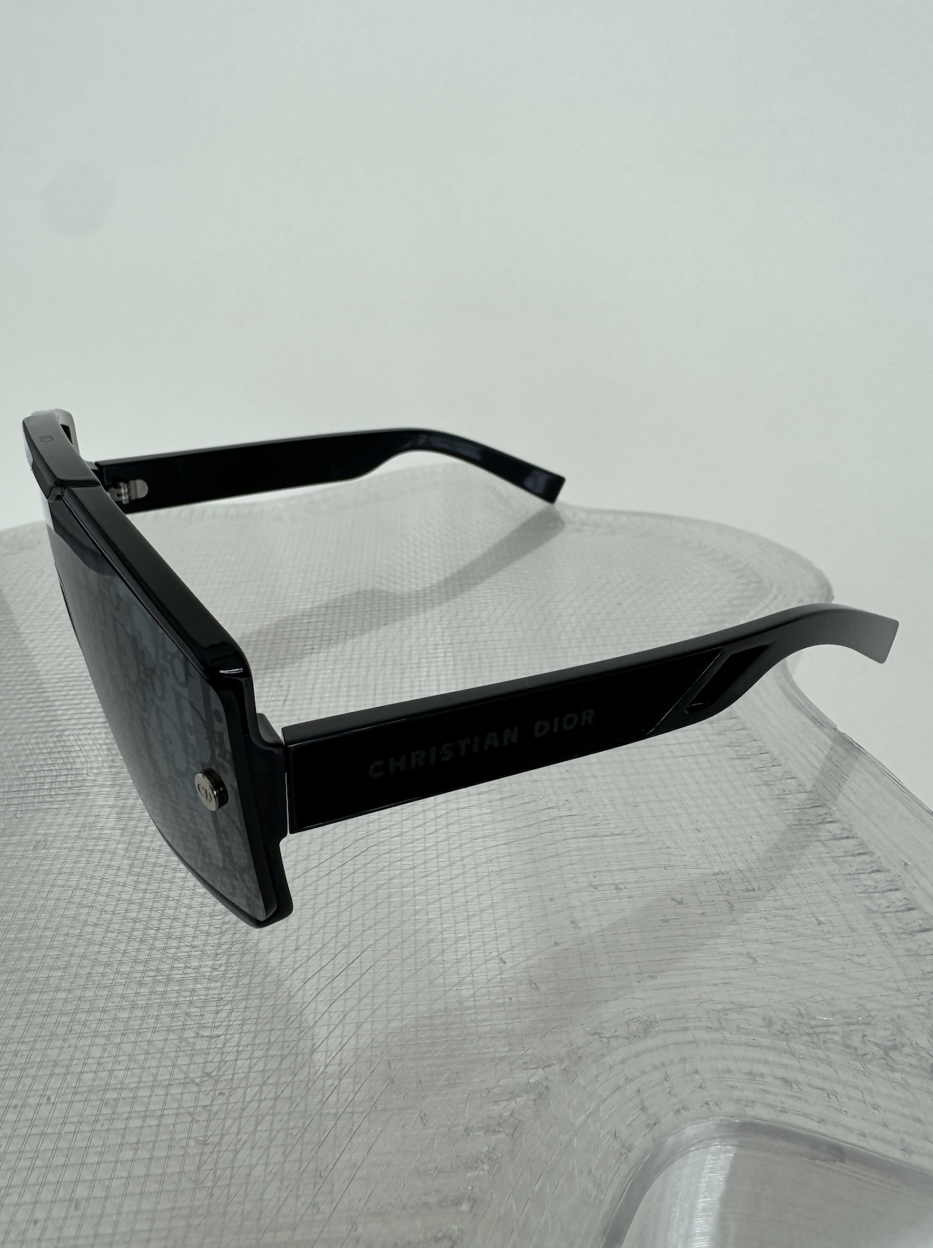 DIOR Wide - High Bridge Fit