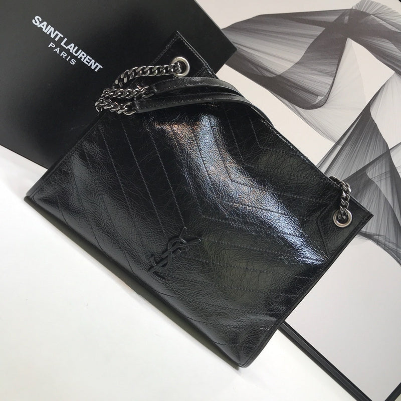 Amelia - YSL Bag - 2341