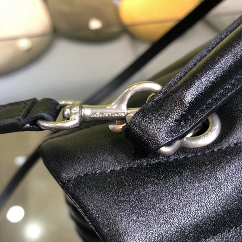 Amelia - YSL Bag - 3864