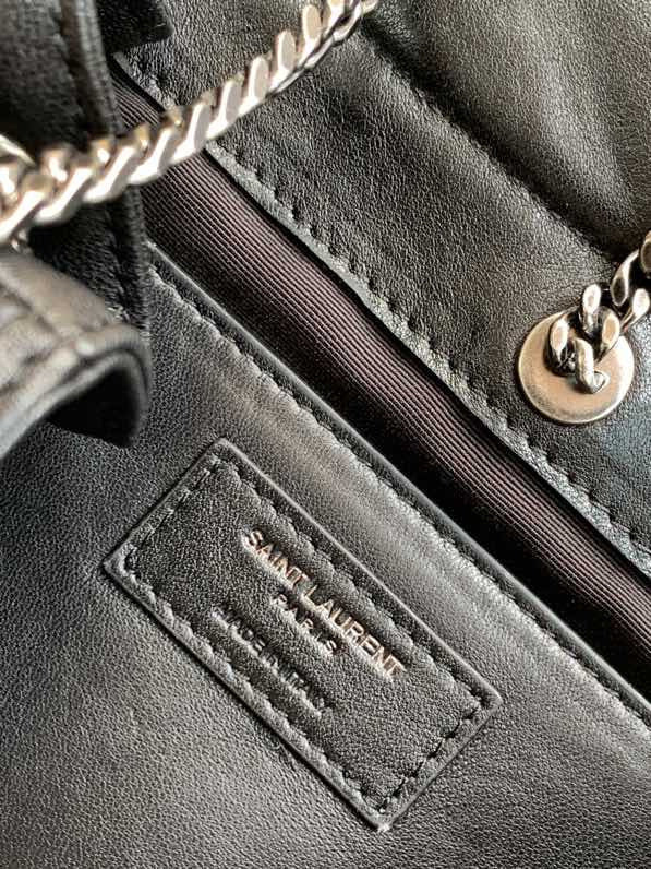 Amelia - YSL Bag - 3737