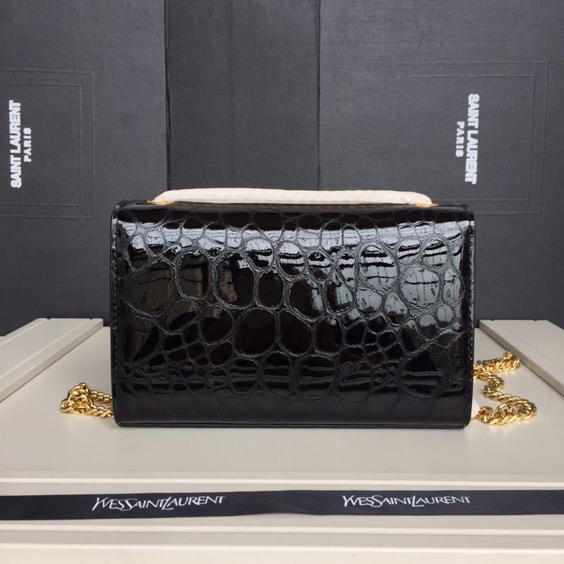 Amelia - YSL Bag - 2849