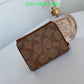 Amelia - CAH Wallet - 078