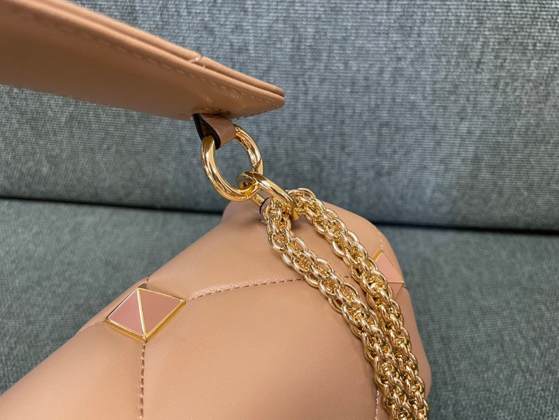 VAL LUXURY BAGS - FOR FASHION LOVERS  AFFORDABLE LUXURY BAGS- 1082