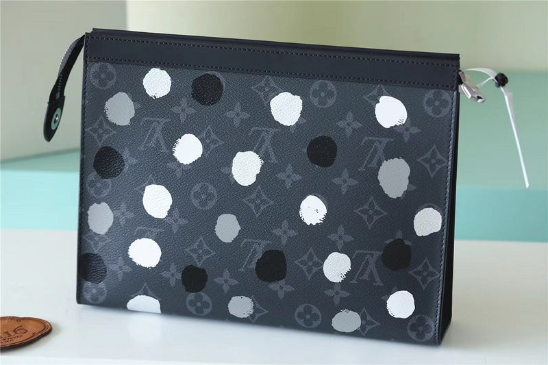 Fan Fashion Lu-Vi bags - 8809