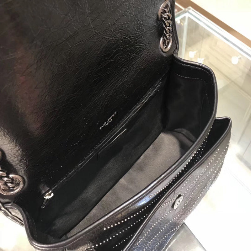 Amelia - YSL Bag - 3865