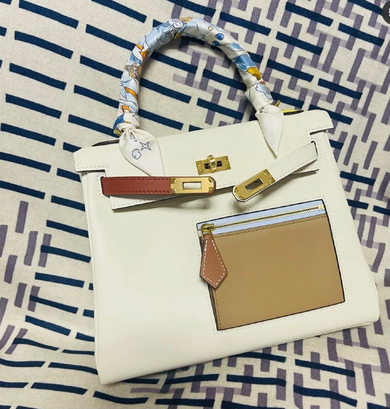 Amelia - HMS Bags - 1447