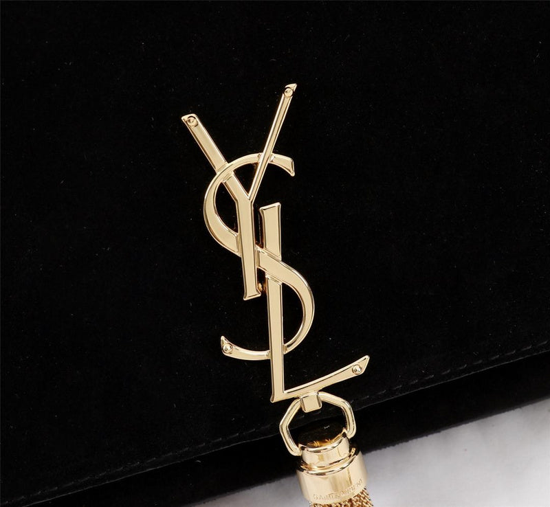 Amelia - YSL Bag - 2630