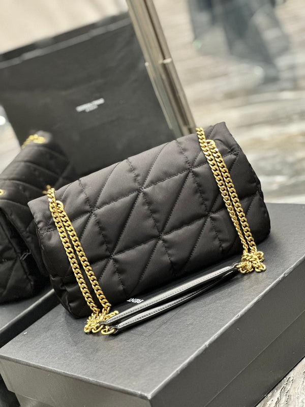 Amelia - YSL Bag - 2462