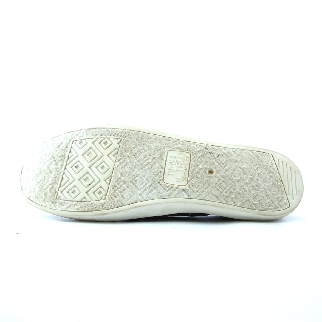TIME AND TRU MEMORY FOAM