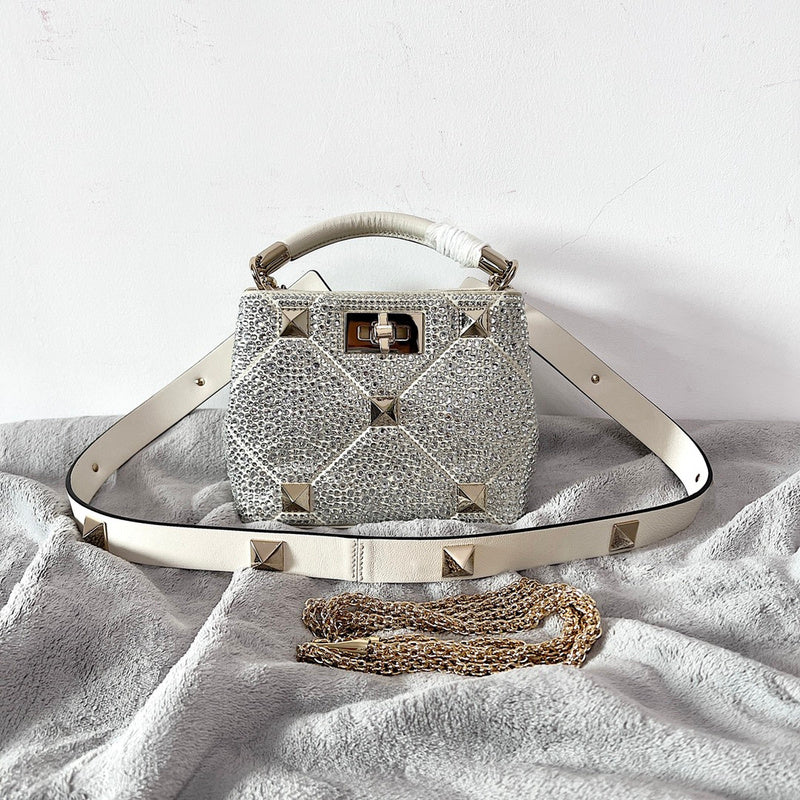 VAL LUXURY BAGS - FOR FASHION LOVERS  AFFORDABLE LUXURY BAGS- 978