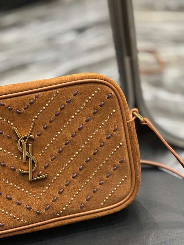 Amelia - YSL Bag - 3901