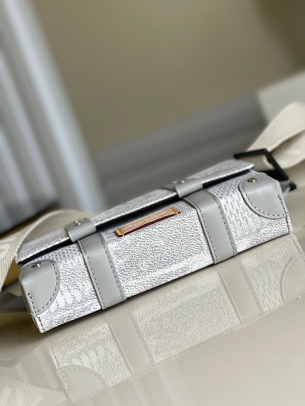 Fashion Lu-Vi bags - 3338