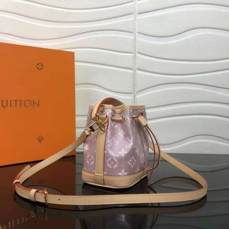 Fan Fashion Lu-Vi bags - 11410