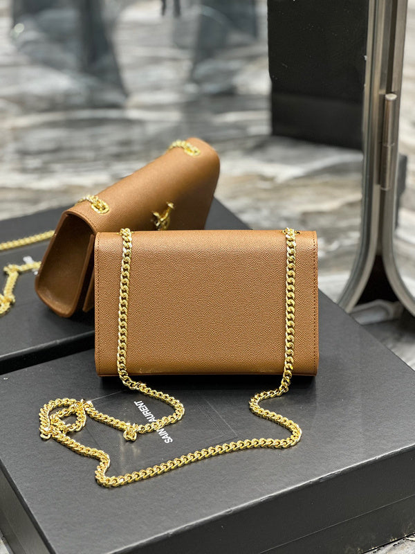 Amelia - YSL Bag - 1952