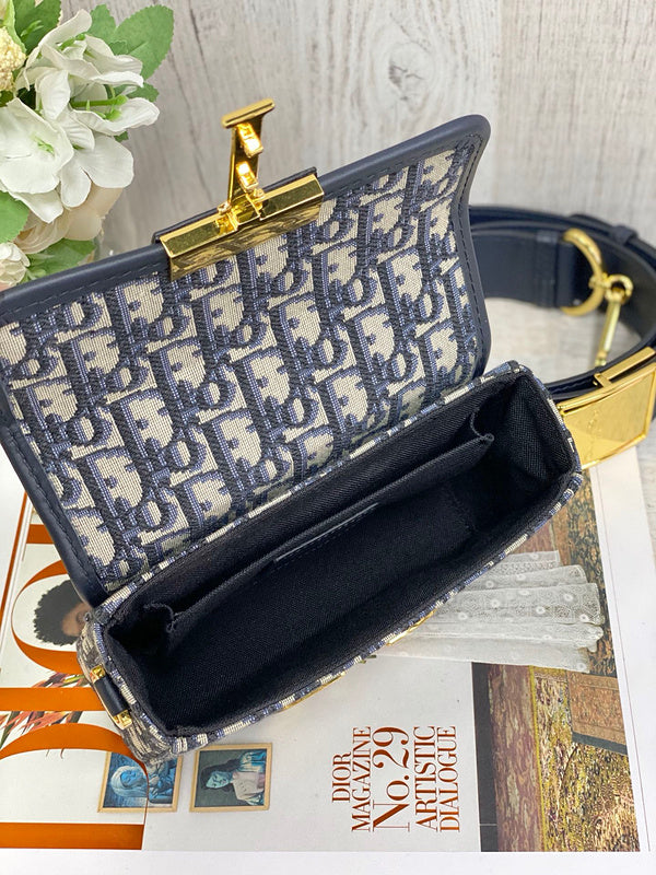 Amelia - DYOR   BAGS FOR WOMEN - FASHION LUXURY BAGS 212