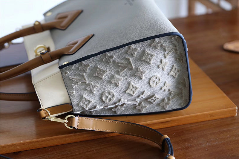 Fan Fashion Lu-Vi bags - 8629