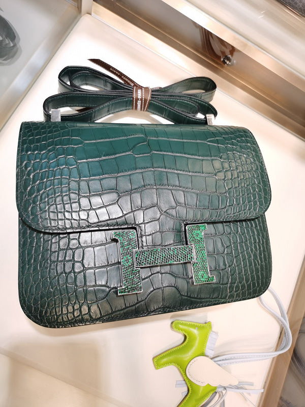 Amelia - HMS Bags - 1795