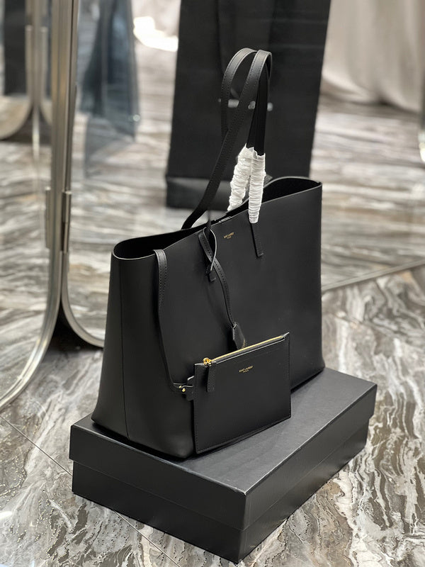Amelia - YSL Bag - 3792