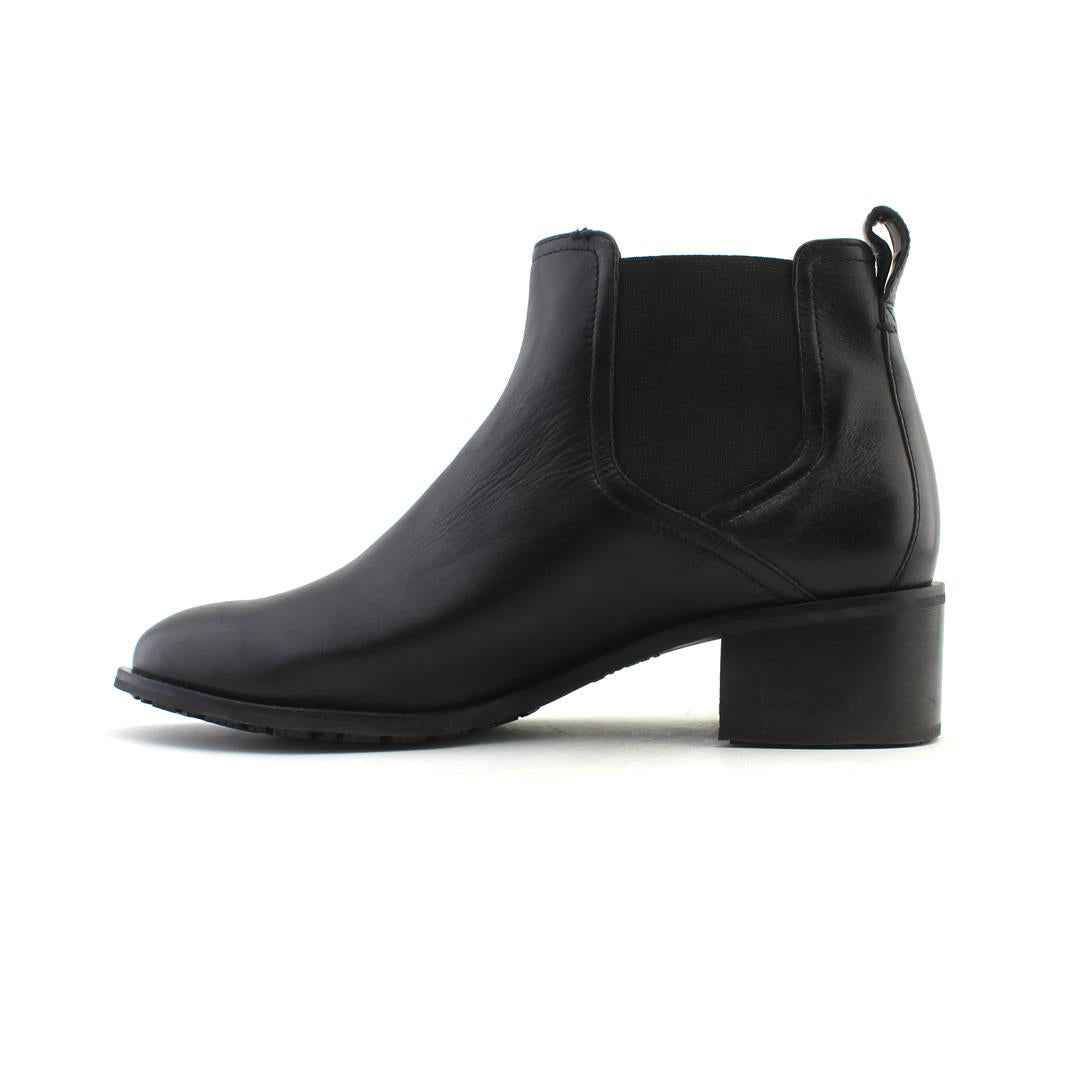 COLE HAAN CASSIE BOOTIE