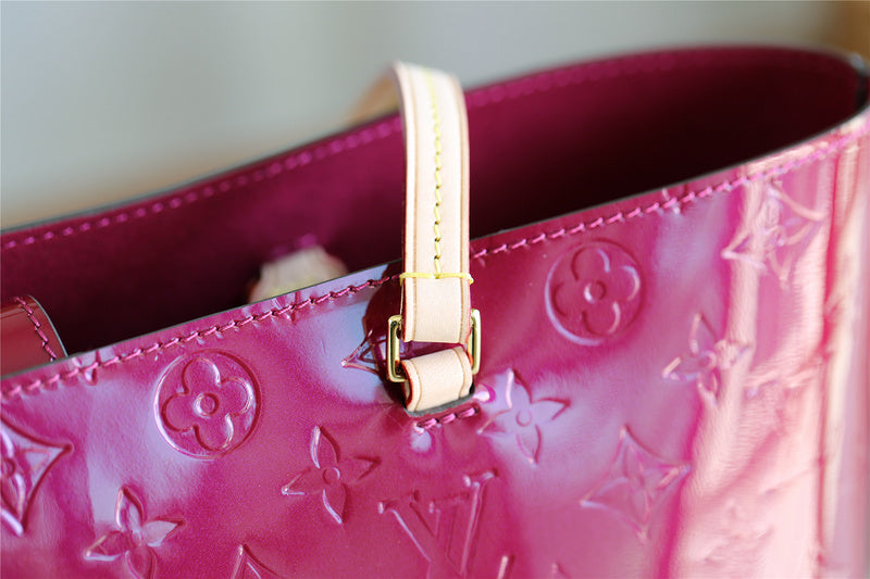 Fan Fashion Lu-Vi bags - 8104
