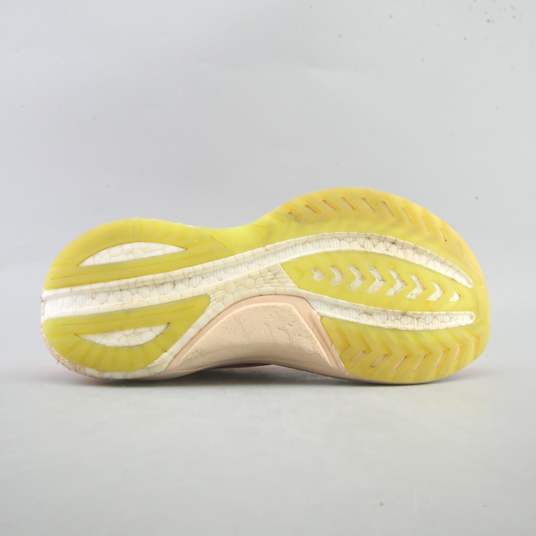 SAUCONY TEMPUS