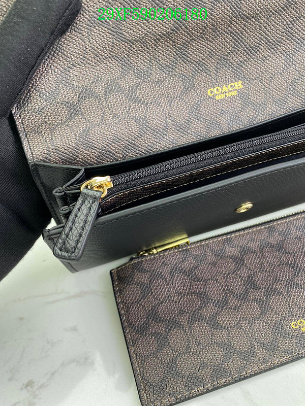 Amelia - CAH Wallet - 049