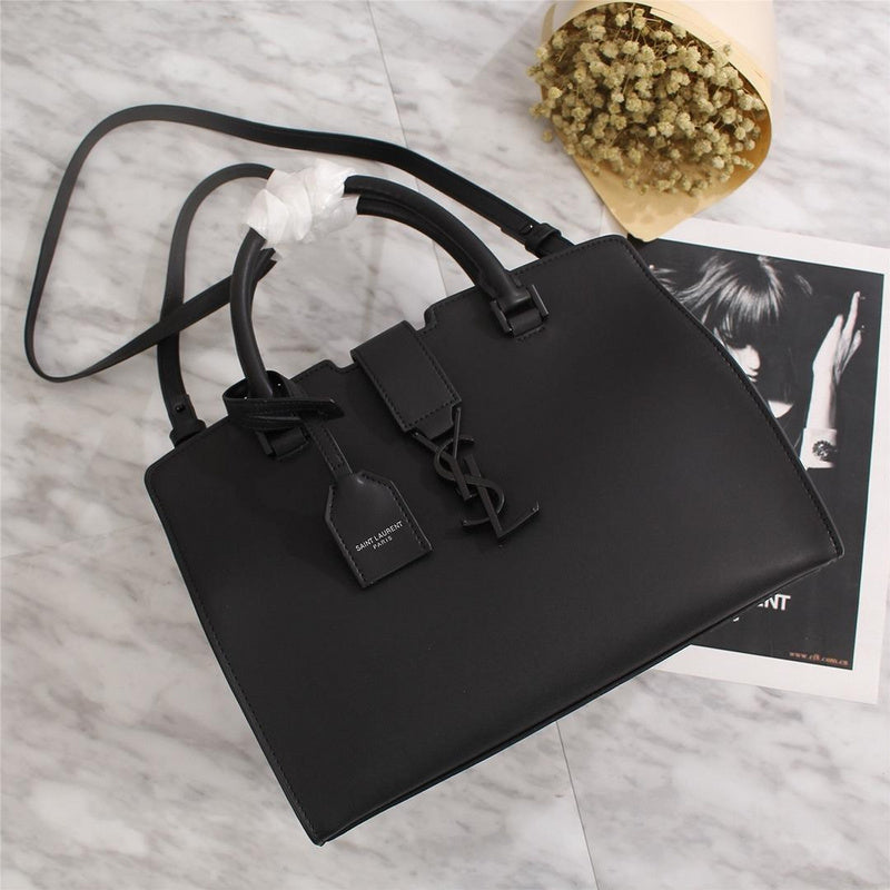 Amelia - YSL Bag - 2527