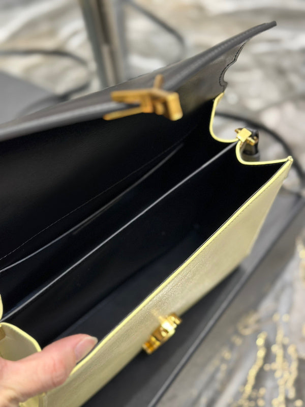 Amelia - YSL Bag - 3976