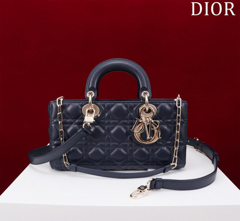 Amelia- DYOR FASHION BAGS - 706