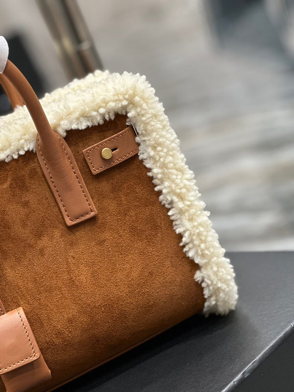 Amelia - YSL Bag - 3938