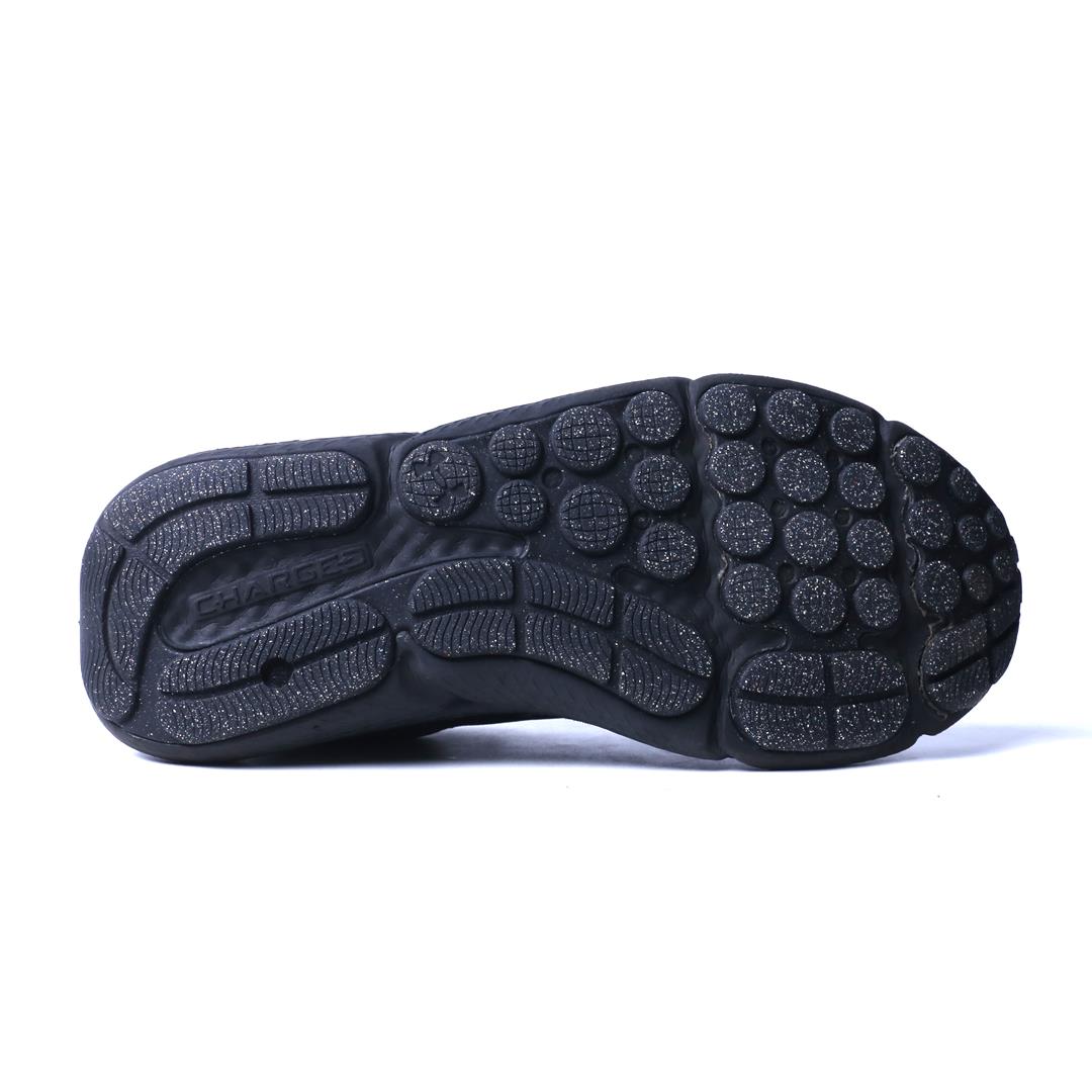 UNDER ARMOUR CHARGED ASSERT 10