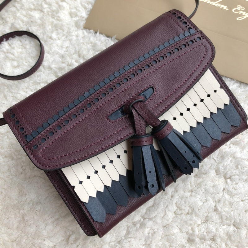 Burberry Bags - Bagsattire   409