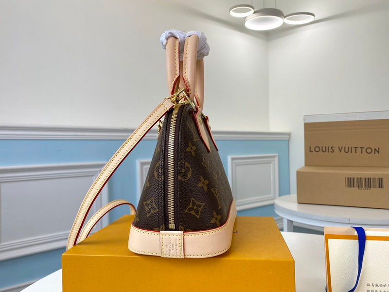 Fan Fashion Lu-Vi bags - 17741