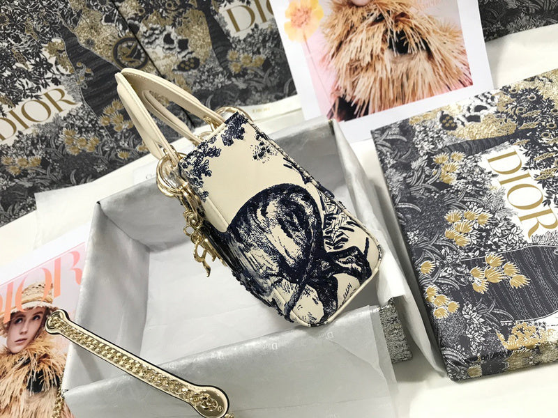 Amelia - DYOR   BAGS FOR WOMEN - FASHION LUXURY BAGS 202