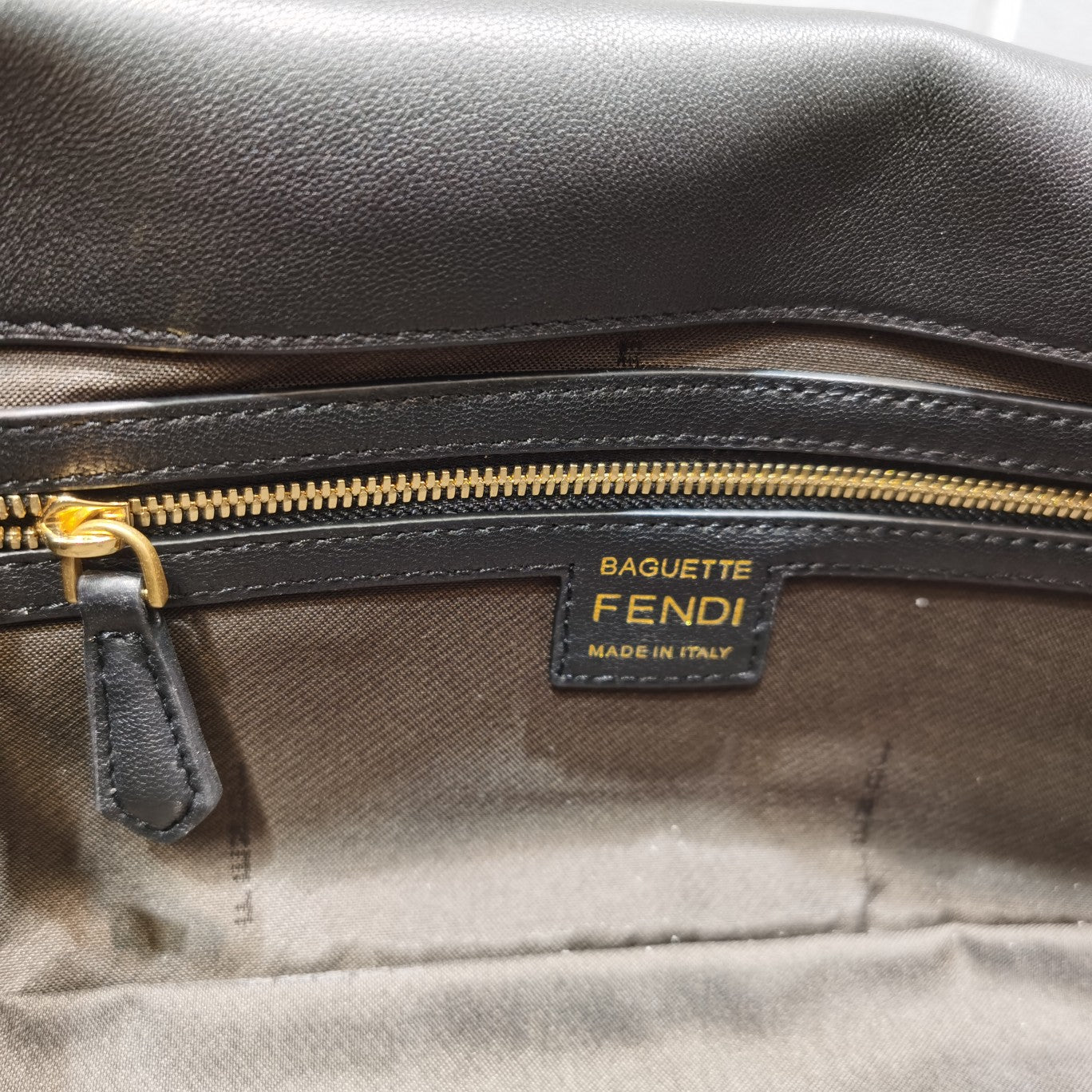 Amelia-  FND BAGS  - 211