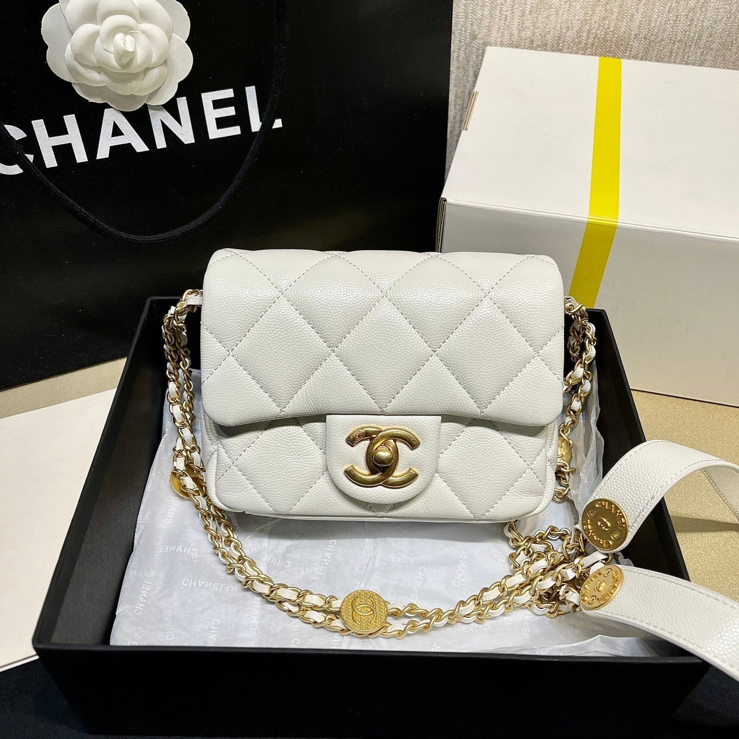 Chanel - Luxury Bag - CHL - 734