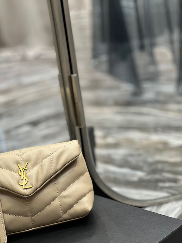 Amelia - YSL Bag - 1775