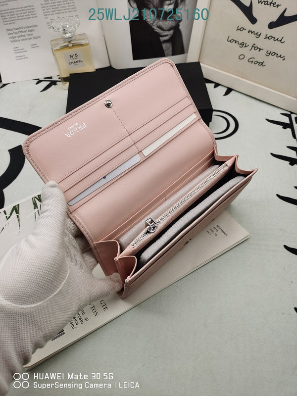 Amelia - PD Wallet - 502