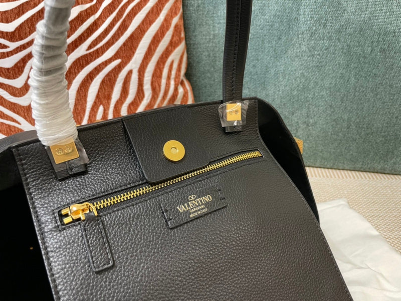 VAL LUXURY BAGS - FOR FASHION LOVERS  AFFORDABLE LUXURY BAGS- 1516