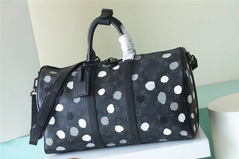 Fan Fashion Lu-Vi bags - 11218