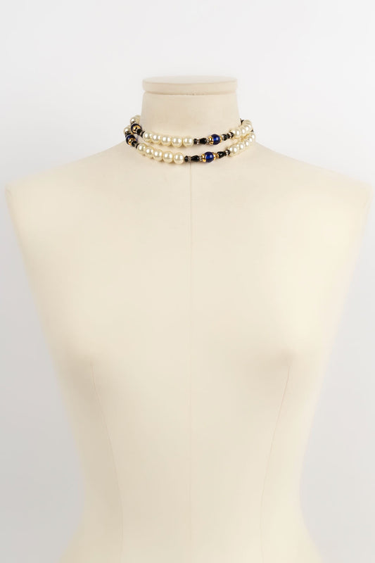 Collier de perles Chanel