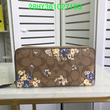 Amelia - CAH Wallet - 104