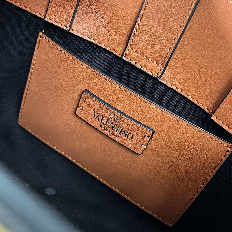 Amelia's Bag Gallery - VEL Bags - 575