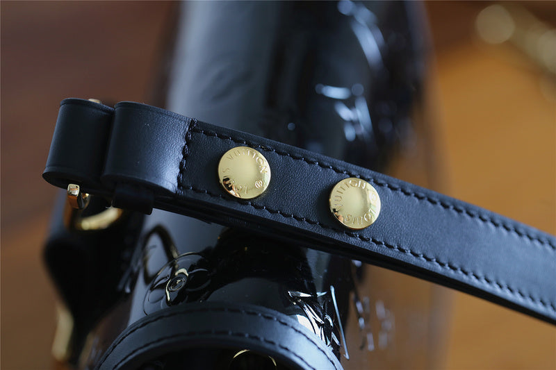 Fan Fashion Lu-Vi bags - 8130